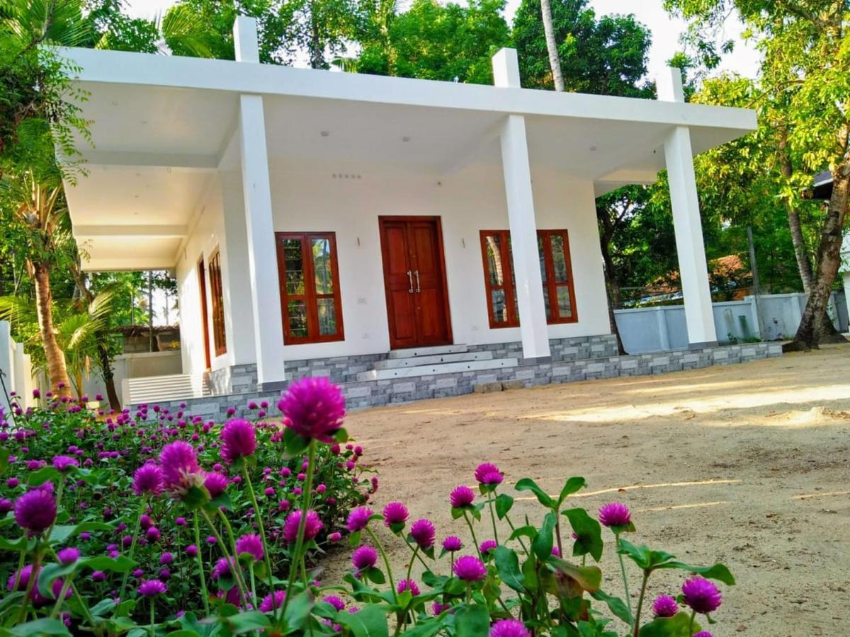 Coconut Garden Apartment Cherai Beach Exterior foto